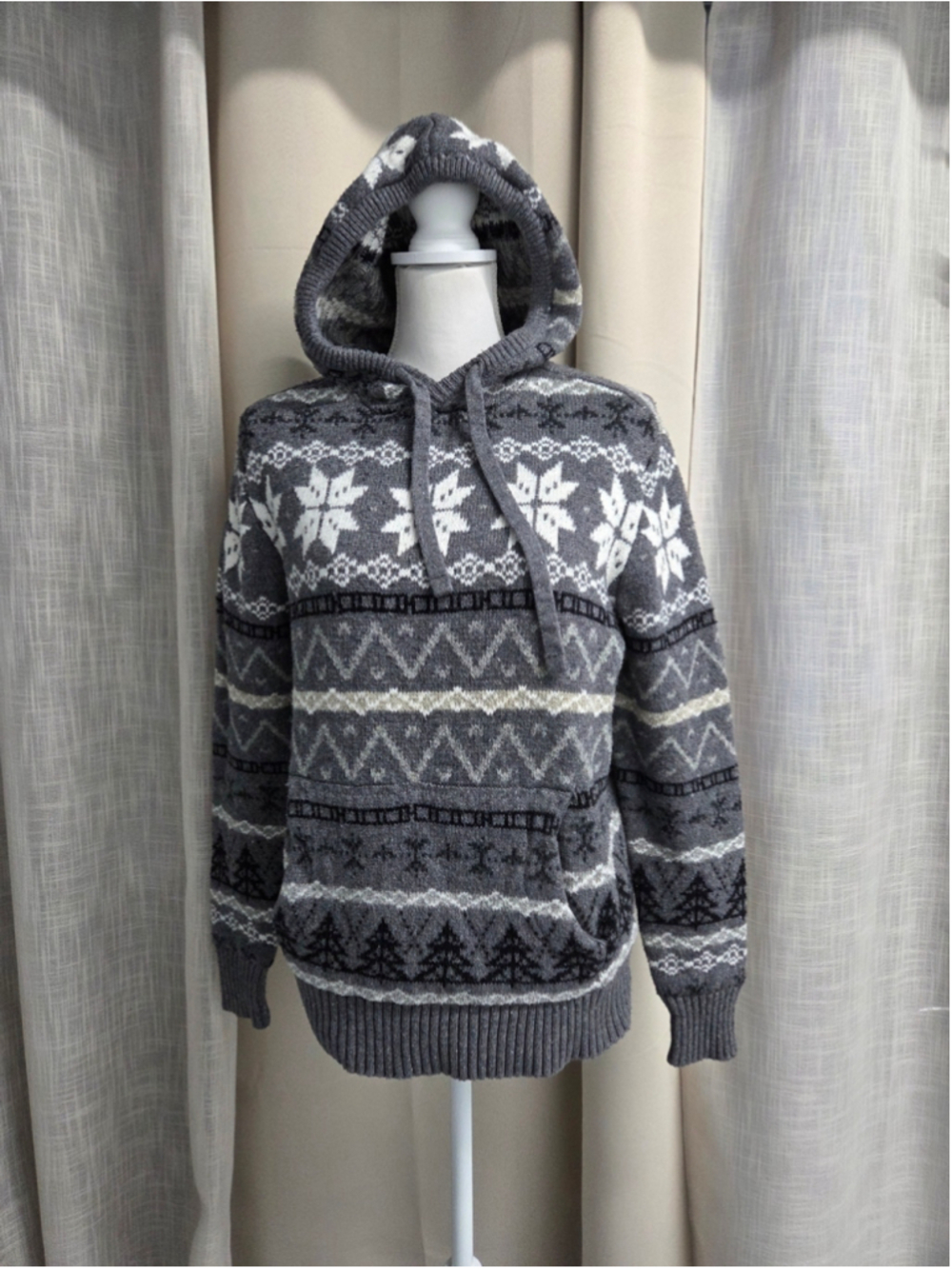 American Eagle Outfitters Fair Isle Hooded Sweater Size S